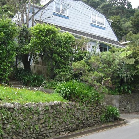 ロワー・ハット Bush House Bed & Breakfast エクステリア 写真